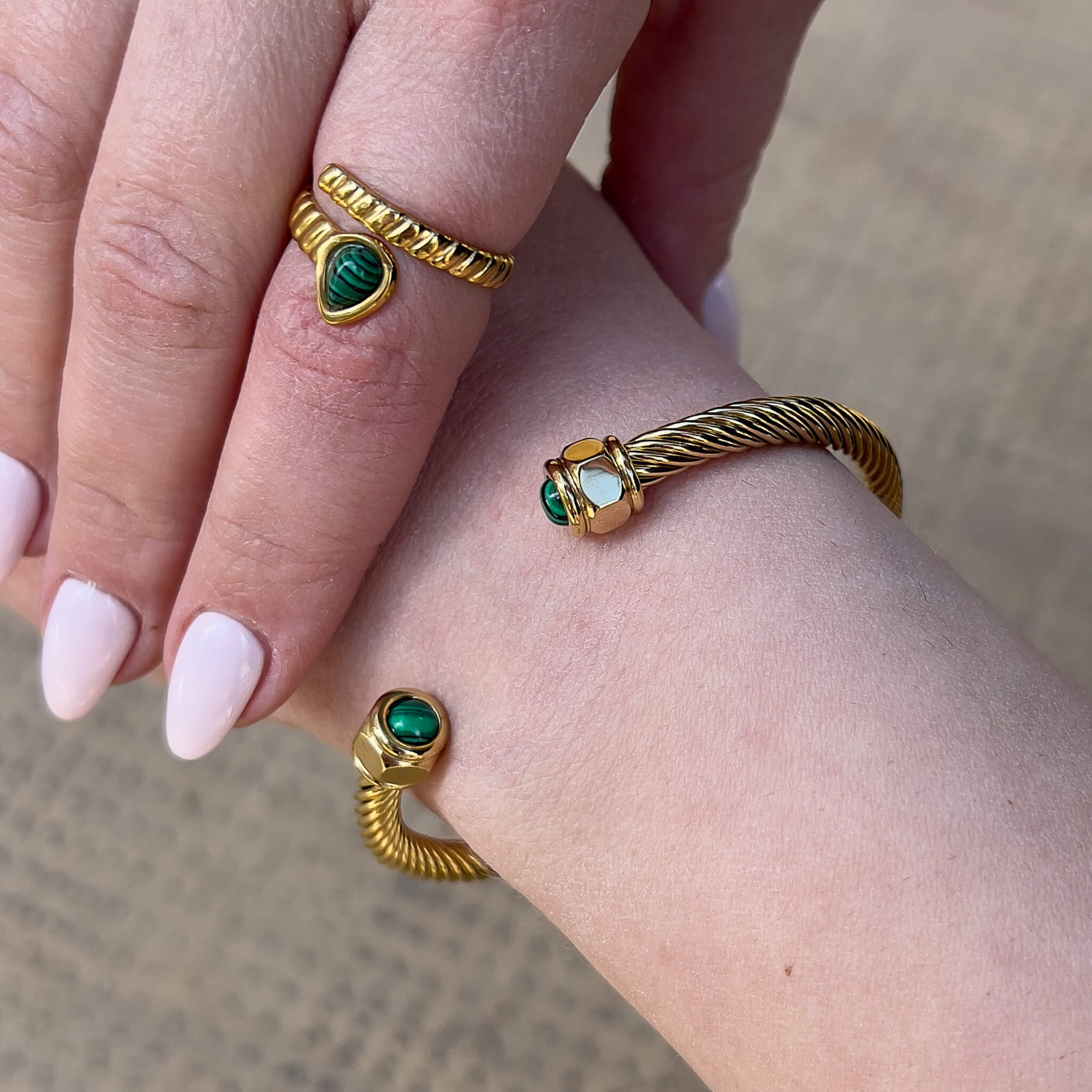 Malachite Serp Ring