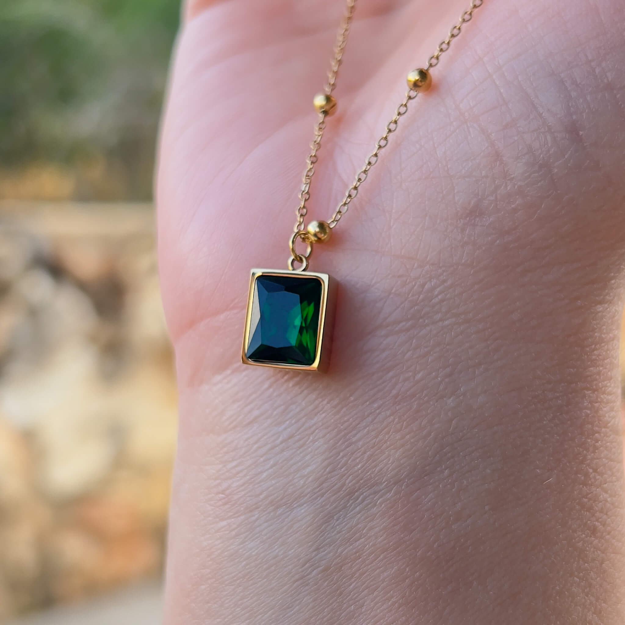 Verda Necklace